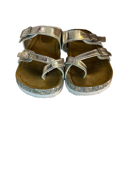 Wonder Nation Girls' Silver Sparkle Slip On Sandals Size 12 Pre-Owned