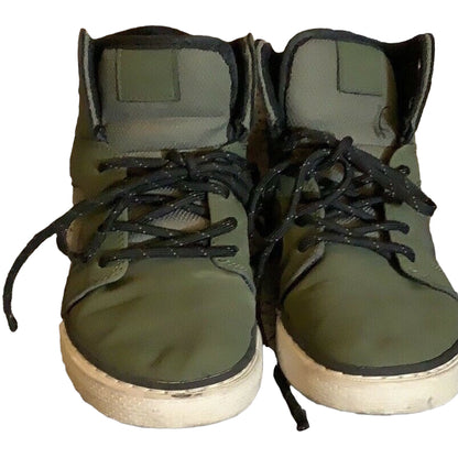 Boy’s The Children’s Place Green Hi-Top Sneakers Pre-Owned Size 3 - Variety Sales Etc.